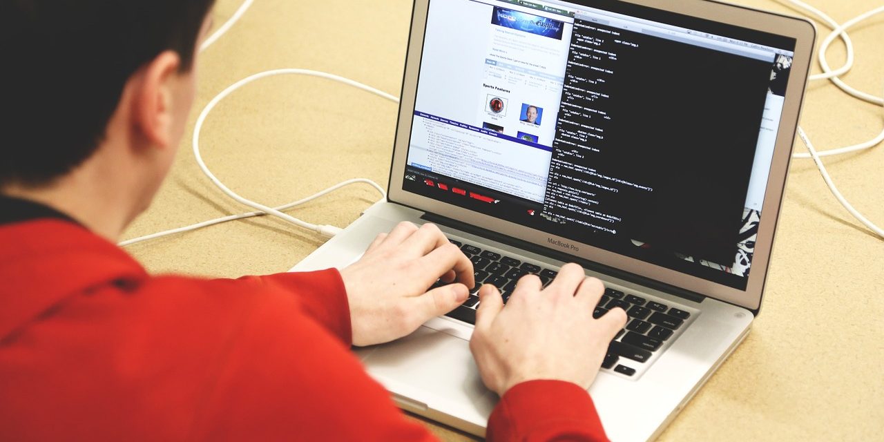 „Programowanie trudne czy łatwe?” – wykład online dla klasy medialno-informatycznej